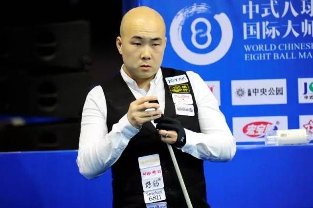 地撕扯开巴 地撕扯开巴